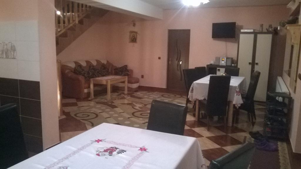 Casa Edy Hotel Colibiţa Екстериор снимка