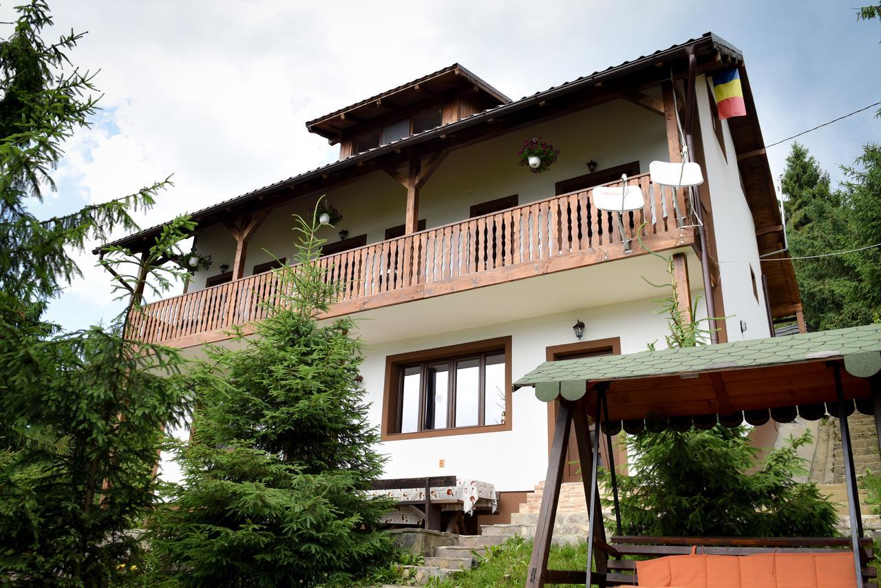 Casa Edy Hotel Colibiţa Екстериор снимка