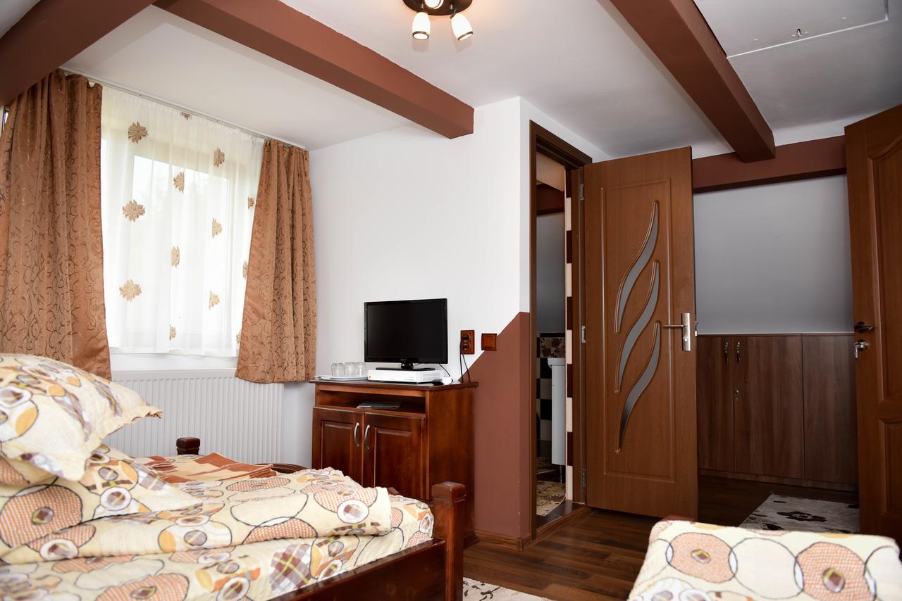 Casa Edy Hotel Colibiţa Екстериор снимка